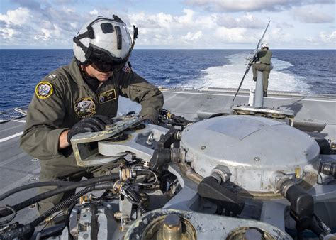 Dvids Images Flight Operations On Board Uss Charleston Lcs 18