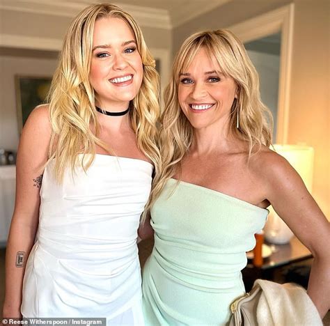 Reese Witherspoons Lookalike Daughter Ava Phillippe Shows Off Her Tattoos As She Joins The A