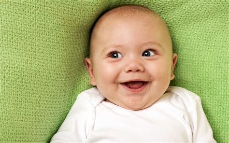 Smile Wallpapers Of Babies Top Wallpapers