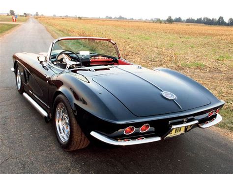Check Out This 1962 Chevrolet Corvette C1 Vette Thats Equipped With V