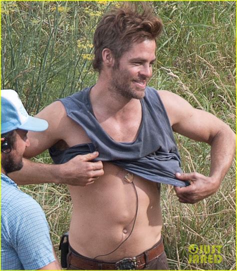 Chris Pine Showing Off His Gorgeous Smile Shirtless Body Makes Our
