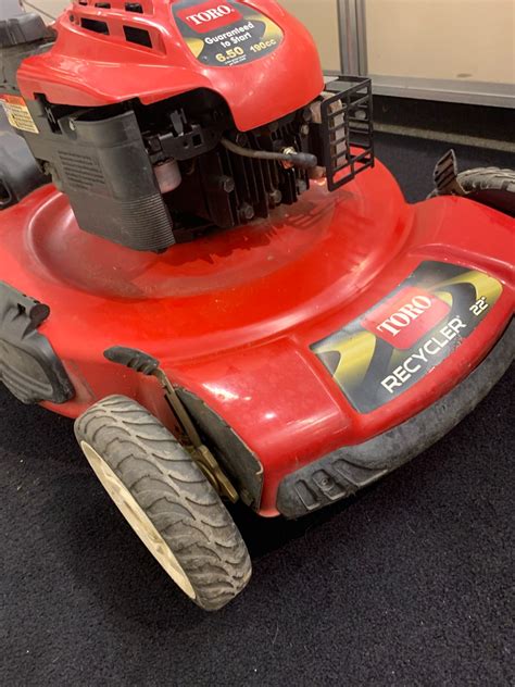 Toro 20334 Personal Pace Recycler 22in Gas Lawn Mower Good Pawn