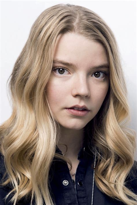 She is best known for her roles as beth harmon in musta kuningatar (2020), thomasin in the period horror film the vvitch: Anya Taylor-Joy - Profile Images — The Movie Database (TMDb)