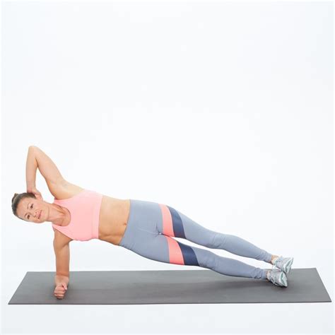 A Twisting Side Elbow Plank To Carve Your Waist And Highlight Your