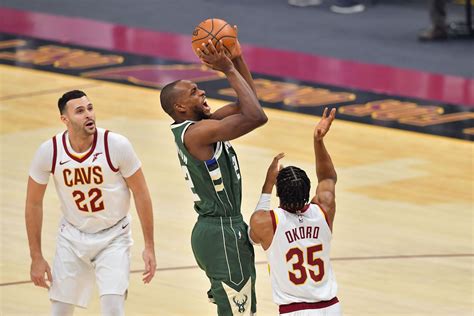 Cleveland Cavaliers vs Milwaukee Bucks: Injury Report, Predicted