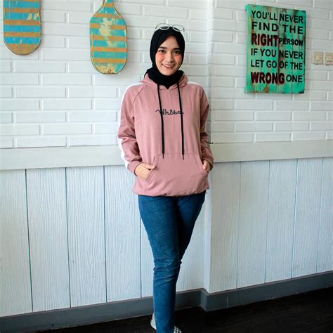 Maybe you would like to learn more about one of these? JAKET SWEATER HOODIE KEKINIAN PRIA WANITA VC WHITE MOCA ...