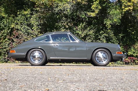Porsche 911 1965 - elferspot.com - Marketplace for Porsche Sports Cars