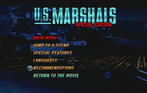 Его работа заключается в присутствии при перевозке преступников. U.S. Marshals (1998) - DVD Movie Menus