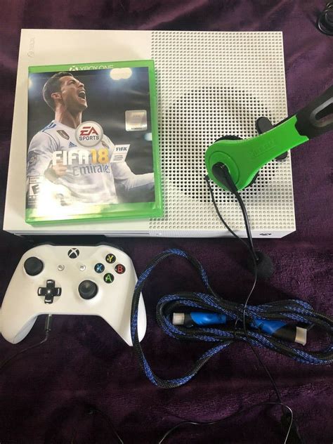Microsoft Xbox One S 500gb White Console Controller Headset And Fifa