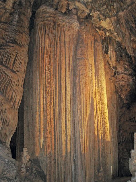 Travertine Flowstone Luray Caverns Luray Virginia Usa Flickr