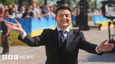 Volodymyr Zelensky Why Ukraines New President Needs Second Election