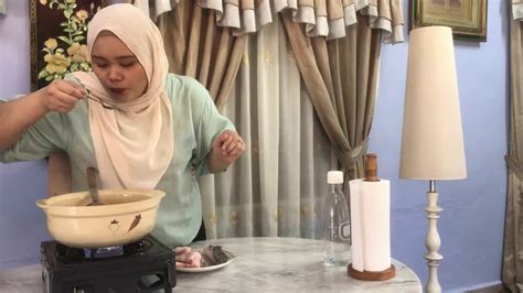 I have guests coming for dinner and it's perfect! RESIPI ASAM PEDAS MELAKA - YouTube