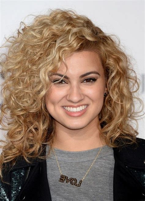 Ideal Curly Short Hairstyles For Square Faces Mid Length Curly