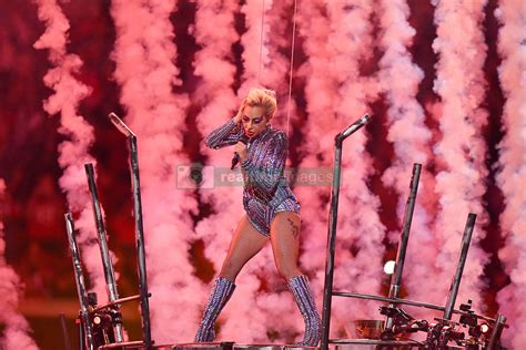 Super Bowl Li Lady Gaga Realtime Images