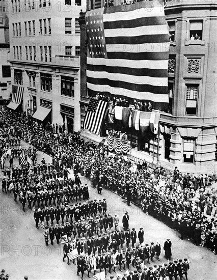 World War I The United States Entering The War 1917 Photo12