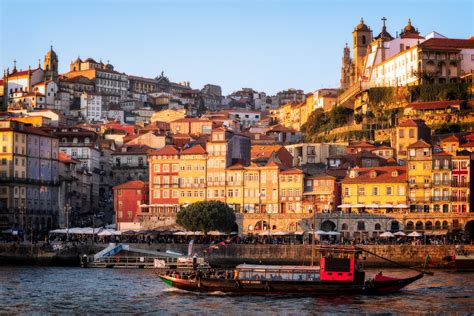 Faça a gestão dos seus anúncios, e das respostas aos mesmos, com maior. Vila Nova de Gaia | Porto, Portugal - Nico Trinkhaus on Fstoppers