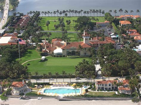 The name is spanish for sea to the lake, because the property lies. How Much Does It Cost to Mow the Lawn at Donald Trump's ...