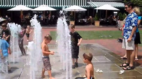 Fountain Fun At Easton Town Center Youtube