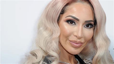 Farrah Abraham Claps Back At Hater Criticizing Her Outfit In New Video Youtube