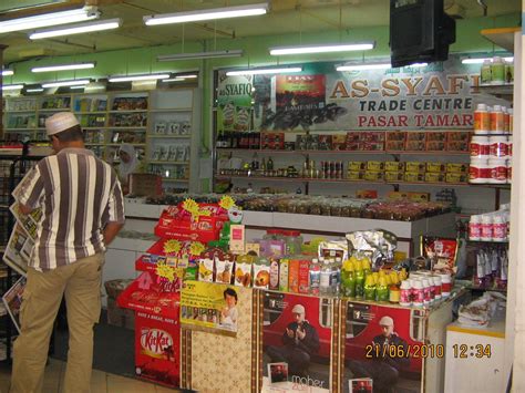 Was founded in 2006 as a subsidiary of guan chong berhad and subsequently a chocolate and beverage manufacturing plant was established in 2007, representing a synergistic approach to promote the brand cacaorich to the consumer market. PDRK Preserved Food Sdn. Bhd.: RANGKAIAN PASARAN PRODUK
