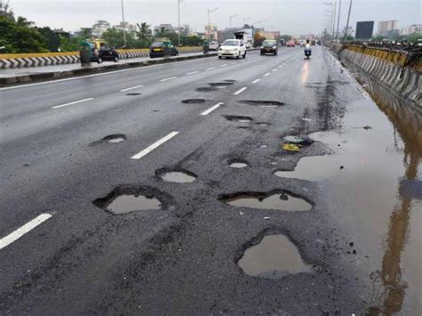 Contractors Who Make Bad Roads Will Be Banned Fined Up To Rs 10 Crores