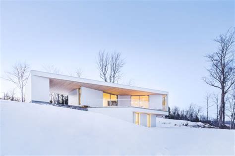 The Nook House Is The Ultimate Minimalist Snowy Retreat