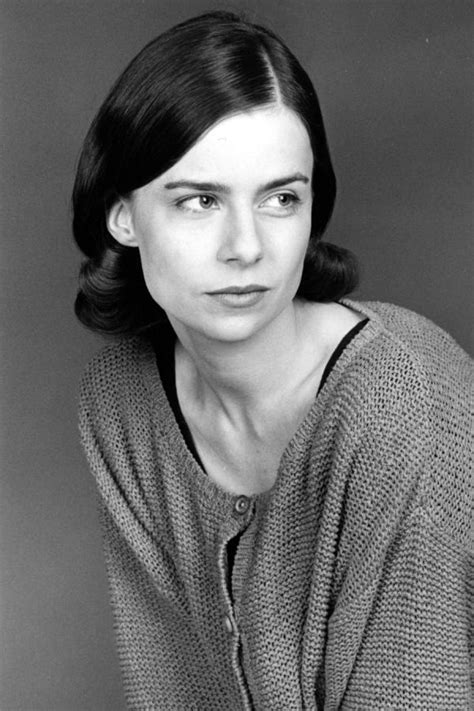Born 27 september 1971) is a polish film, television and stage actress, and a member of the polish film academy. Agata Kulesza - dziewczyna jak z żurnala dla ambitnych ...