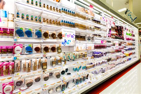 5 Skin Care Products That Shouldnt Be Bought From The Local Drugstore