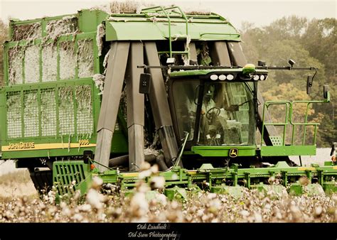 John Deere 9996 6 Row Cotton Picker We Finished Picking Co Flickr