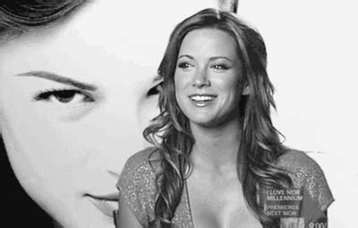 Danneel Ackles Gif Find Share On Giphy