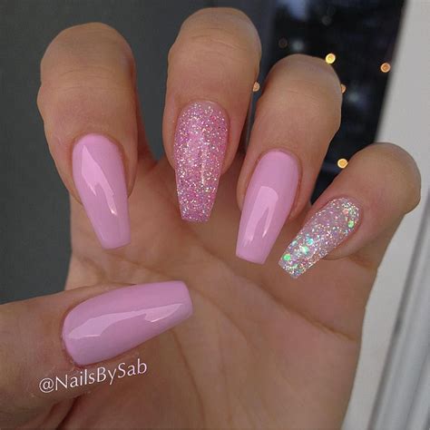 Pinterest Bmarryy ♡ In 2019 Pink Acrylic Nails Pink Glitter Nails
