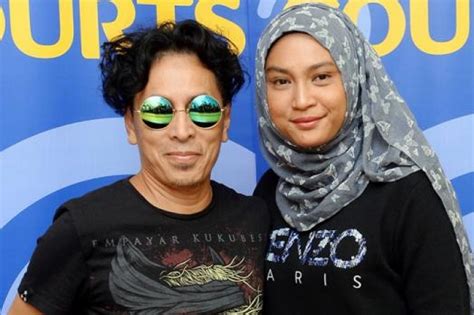 Dari instagram cliff umar @cliffumarpistol #cliffumar #gegarvaganza7 #gv7 #amysearch #search #rozana. Isteri Amy Search Akui Marah Yazid Tapi Selepas Diprovok ...