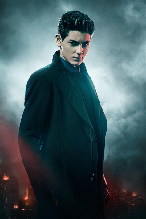 Bruce Wayne (Gotham) | Heroes Wiki | FANDOM powered by Wikia
