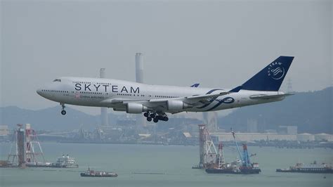 China Airlines Skyteam Boeing 747 409 B 18206 Hong Kong Youtube