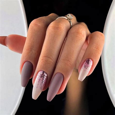 Mauve Color Nail Art Ideas To Look Flawless To The Fingertips