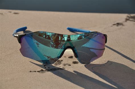 Óculos Oakley EVZero Path Prizm Polarized Sapphire Fade Collection