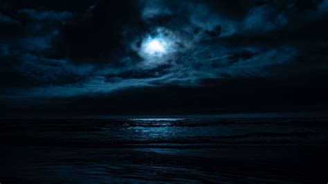 Download Wallpaper 2048x1152 Sea Night Moon Horizon