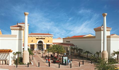 Freeport a'famosa outlet offers over 70 fashion, sport and accessories brands in some 180,000 sq.ft. Premium Outlet Orlando: Guia Completo das Lojas