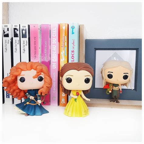 Including funko pops, clothing, pins, and more, the new loki merch puts the god of mischief front and center, most notably by employing the plus, the tva's cartoon clock mascot is prominent just about everywhere, from pins to thermoses. Pin by Kaysee Cadman on Funko Pop | Funko pop disney ...