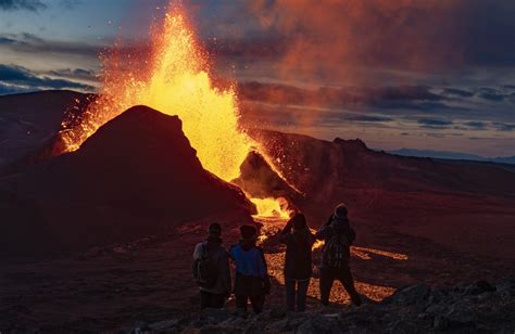 Visiting The Volcanic Eruption In Iceland Go Campers