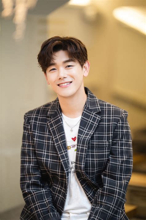 Named one of gq korea's men of the year for 2016. INTERVIEW Eric Nam talks about first English album ...