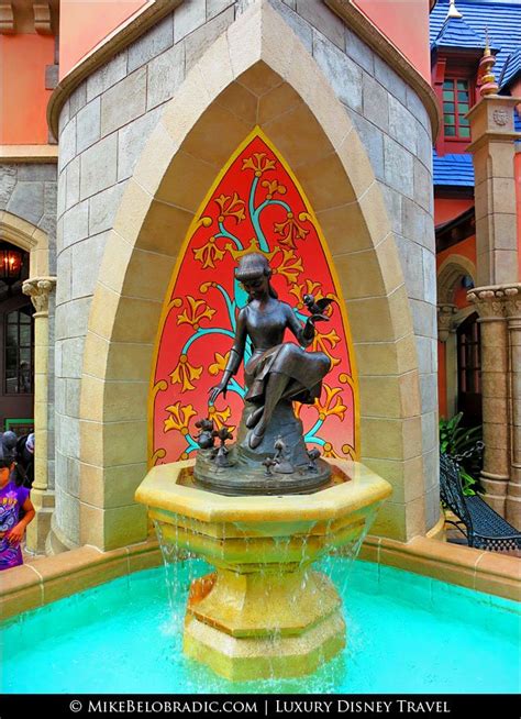 Five Cinderella Secrets In Disneys Magic Kingdom — Mike Belobradic