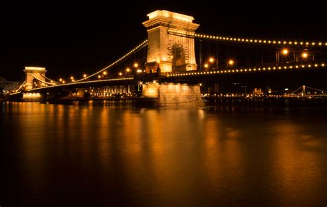 Filechain Bridge Budapest Hungary Wikimedia Commons