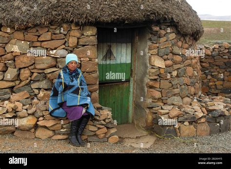 Woman At Her Hut In A Basotho Village Sani Top Lesotho Stock Photo