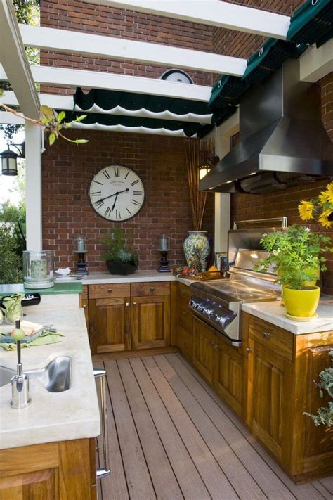 27 Best Outdoor Kitchen Ideas And Designs For 2018