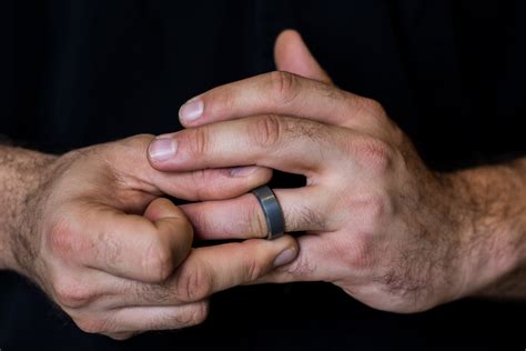 Https://techalive.net/wedding/what Hand Does A Man S Wedding Ring Go On