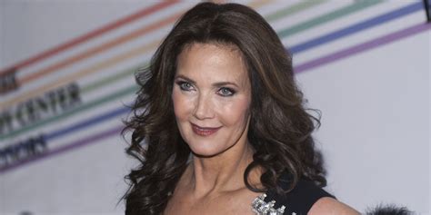 Lynda Carter Wiki Bio Age Net Worth And Other Facts Facts Five Images