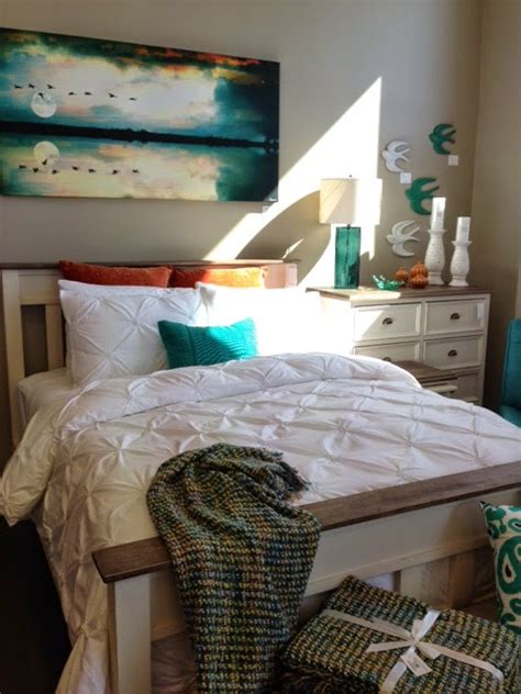 Make your gathering place the ideal blend of comfort and style. Keep it Beautiful Designs: Urban Barn Decor! + Awesome ...