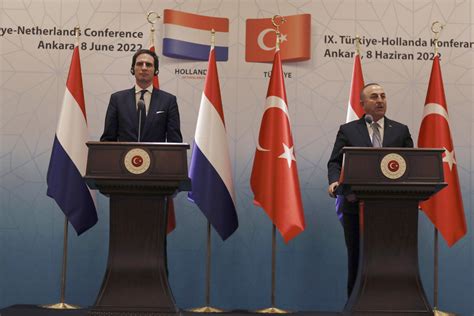 Netherlands Pleased With Deep Ties With Turkey Dutch Fm Hoekstra