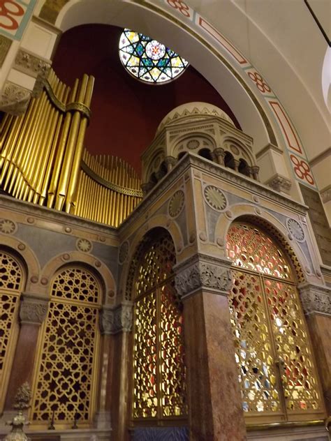 The current synagogue building in upper berkeley street, dedicated in 1870, is grade ii listed. West London Synagogue | Spicygreenginger | Flickr